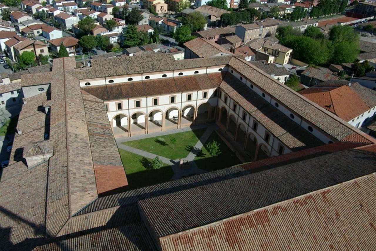 Antico Convento San Francesco Hotel Bagnacavallo Bagian luar foto